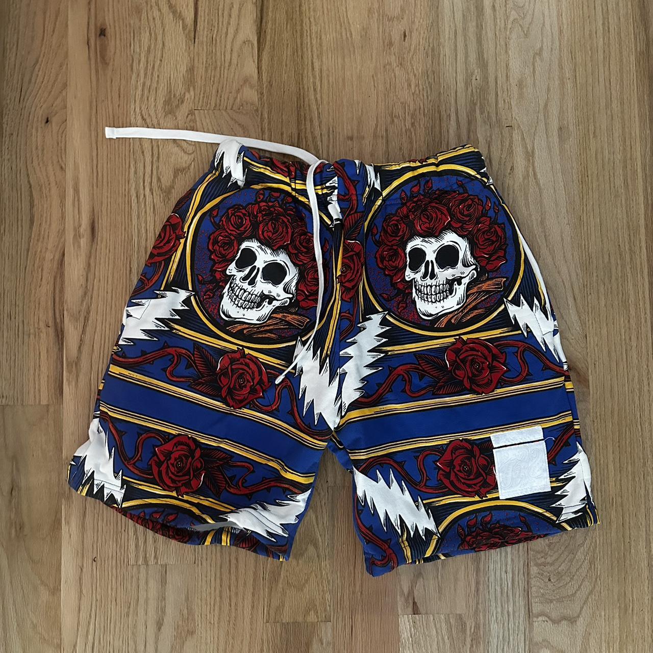 NWT Chinatown Market Grateful Dead Shorts top Size XL