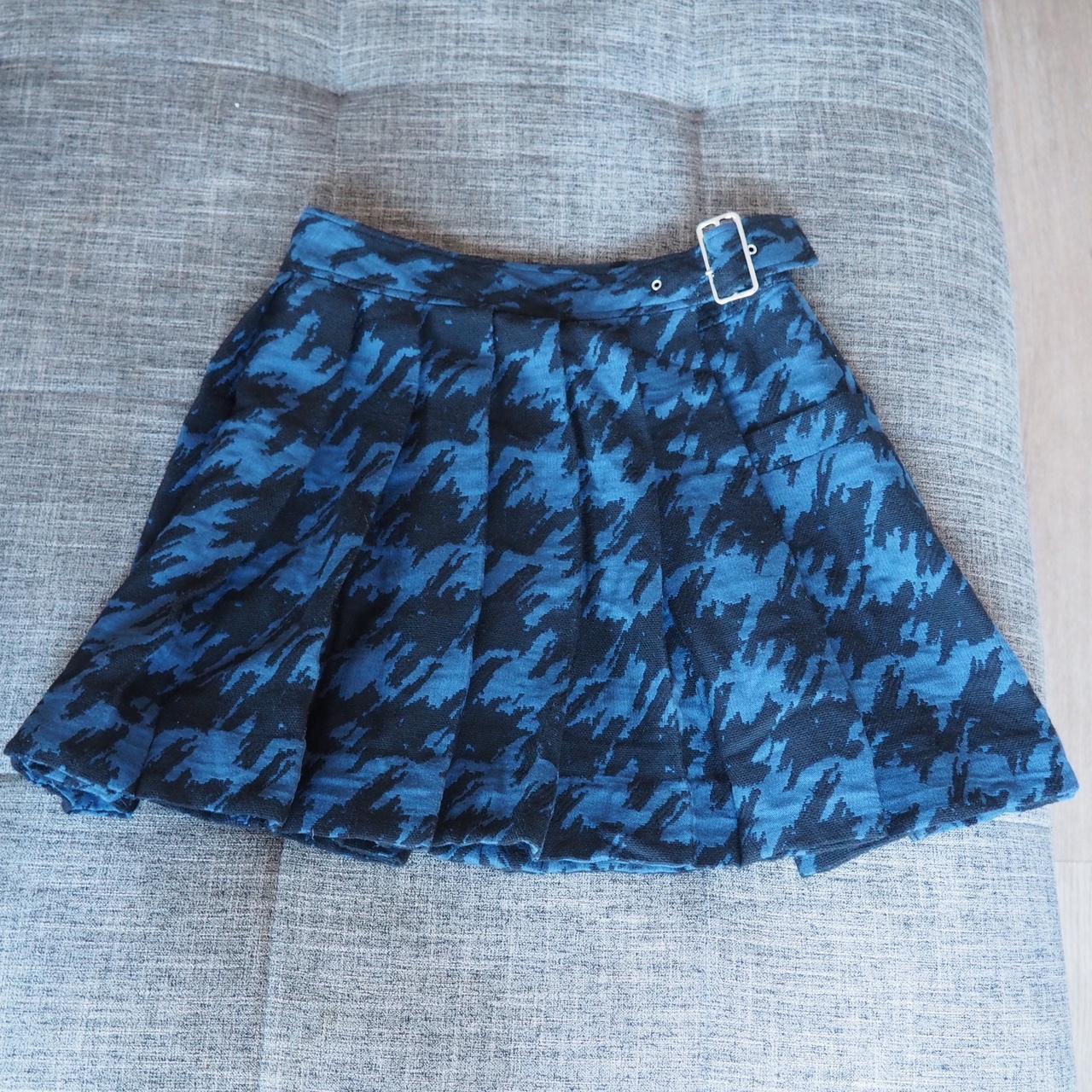 Marc by Marc Jacobs Houndstooth Scribble Skirt as | Depop