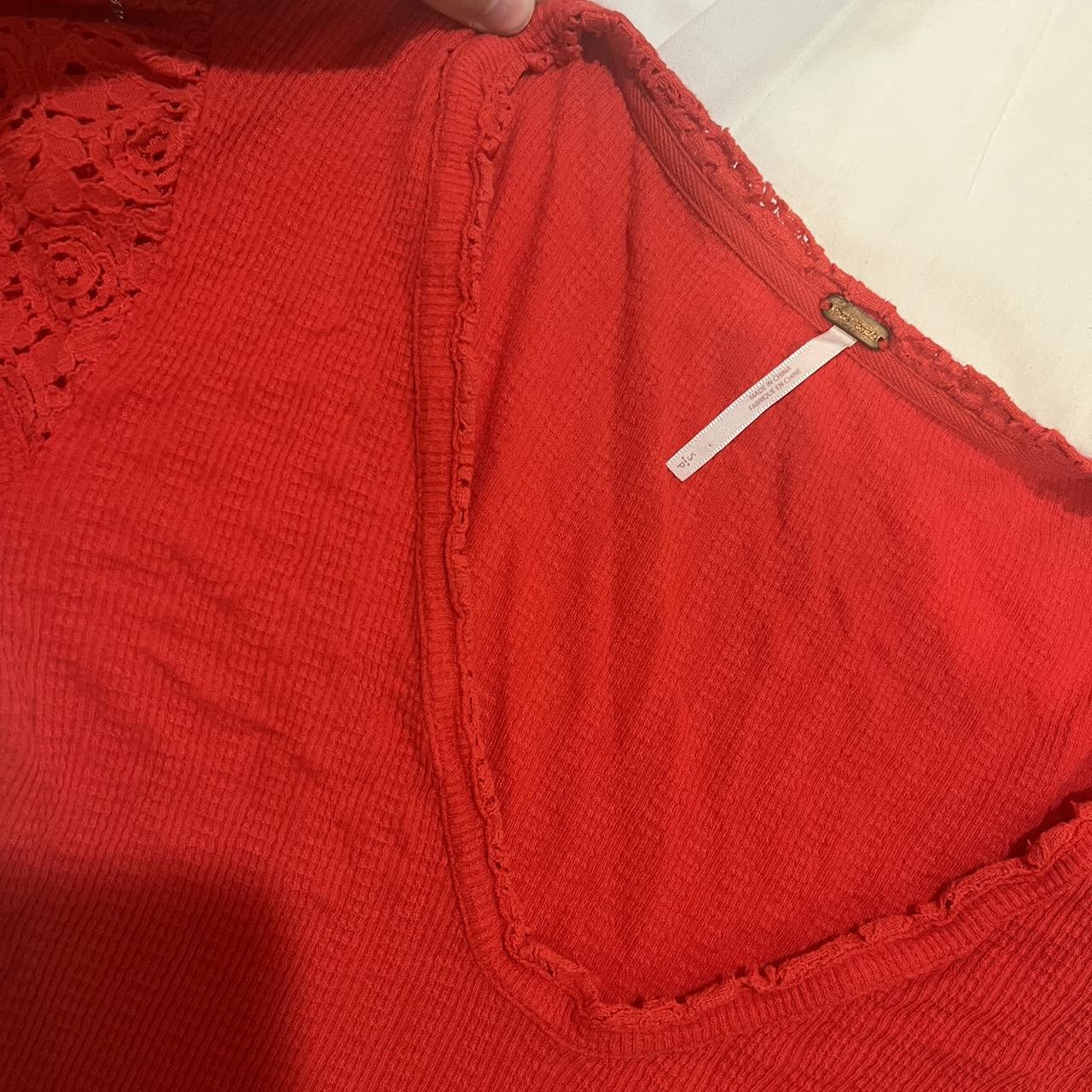 Free People red top w lace on sleeves size small/... - Depop