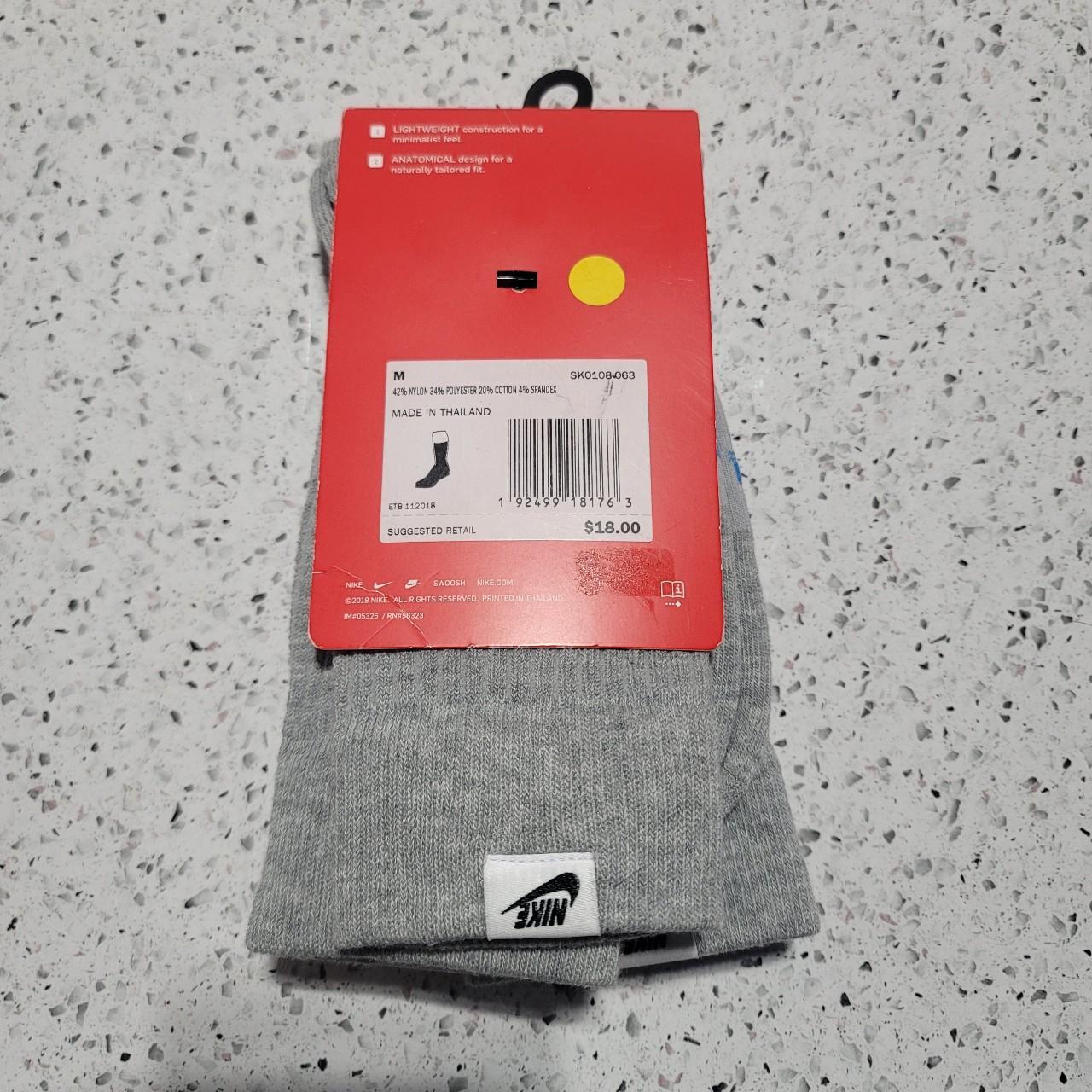 snkr sox nike