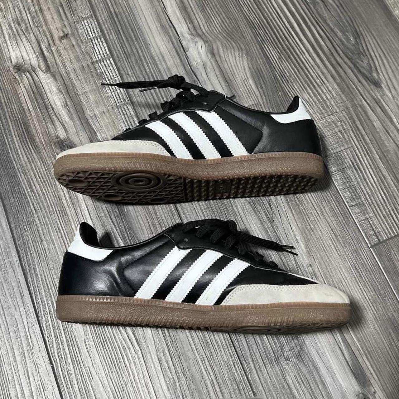 Adidas Men's Black and White Trainers | Depop