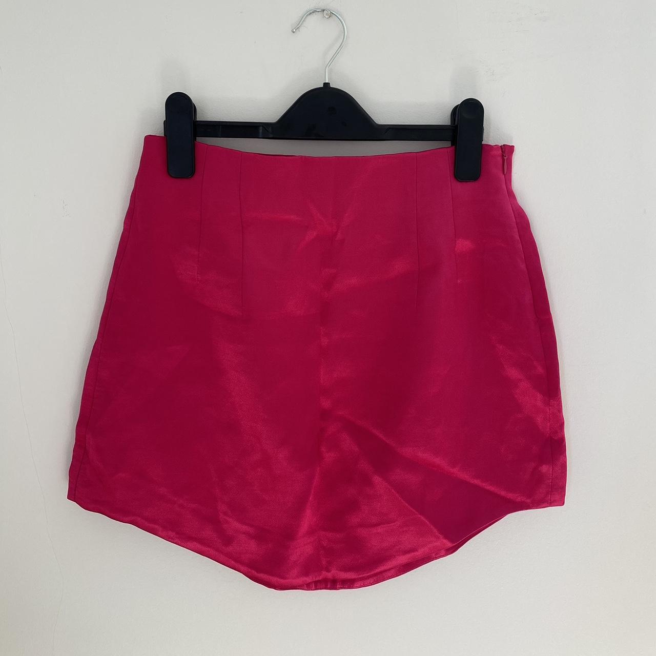 Zara fuschia hot pink satin mini Size