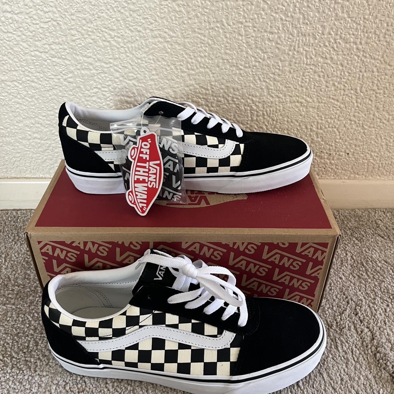 VANS Ward checkerboard black and white trainers Size. Depop