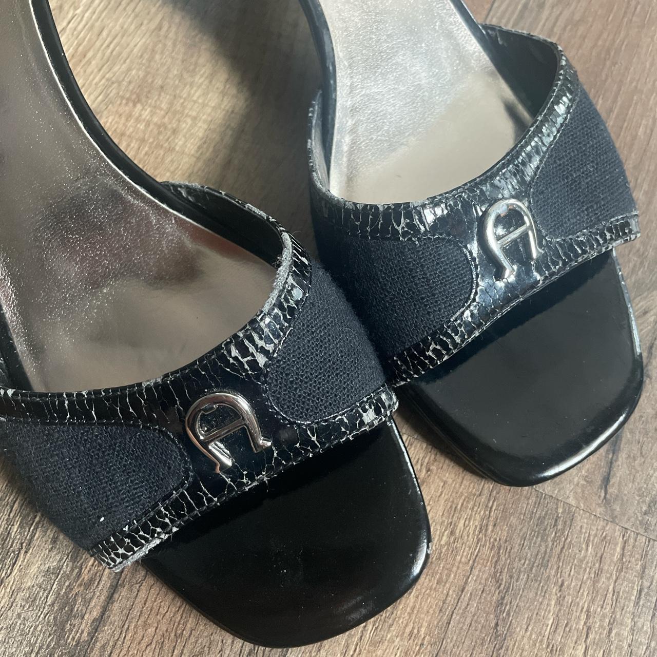 etienne aigner mules
