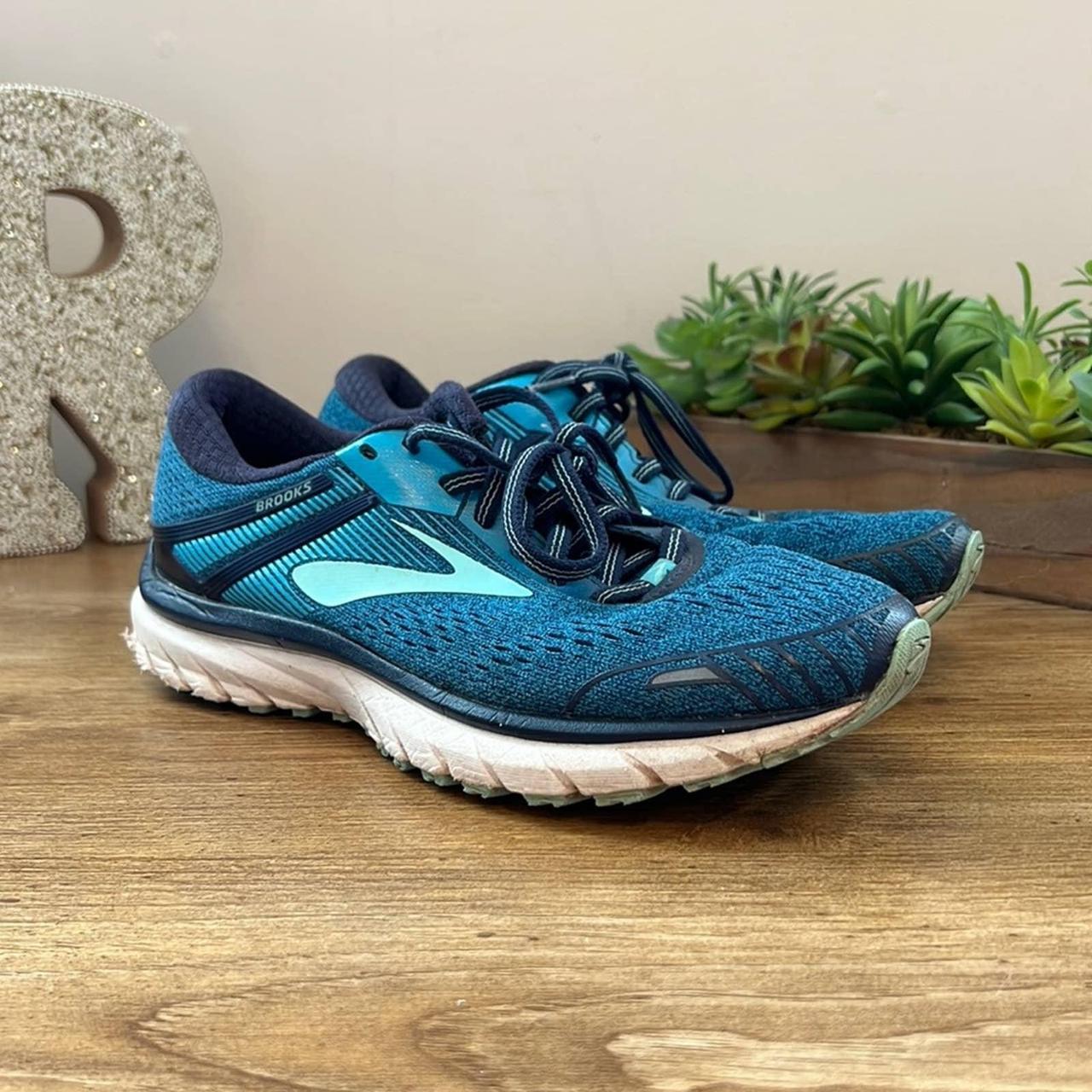 brooks adrenaline gts 18 size 7.5