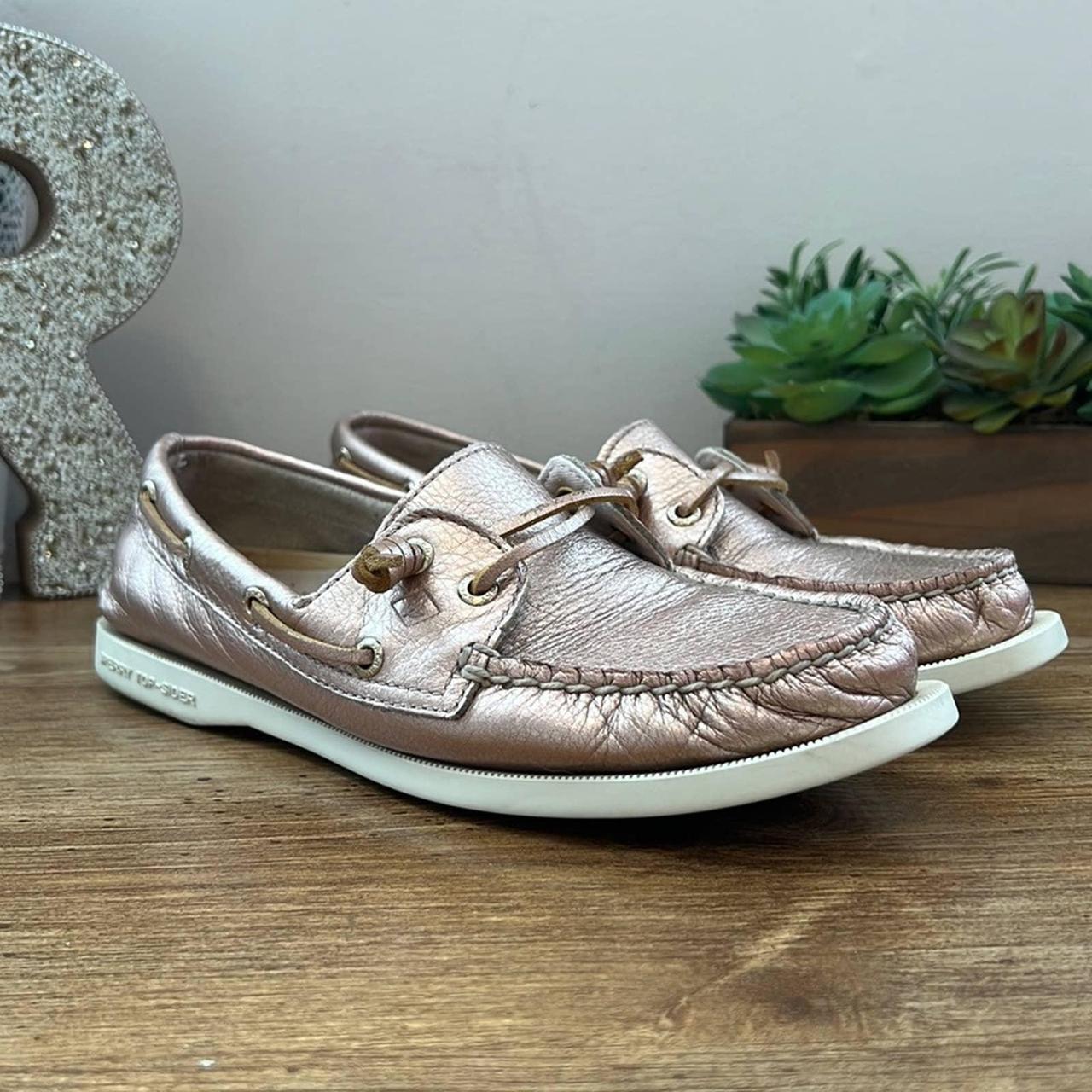 Rose gold hot sale sperry shoes