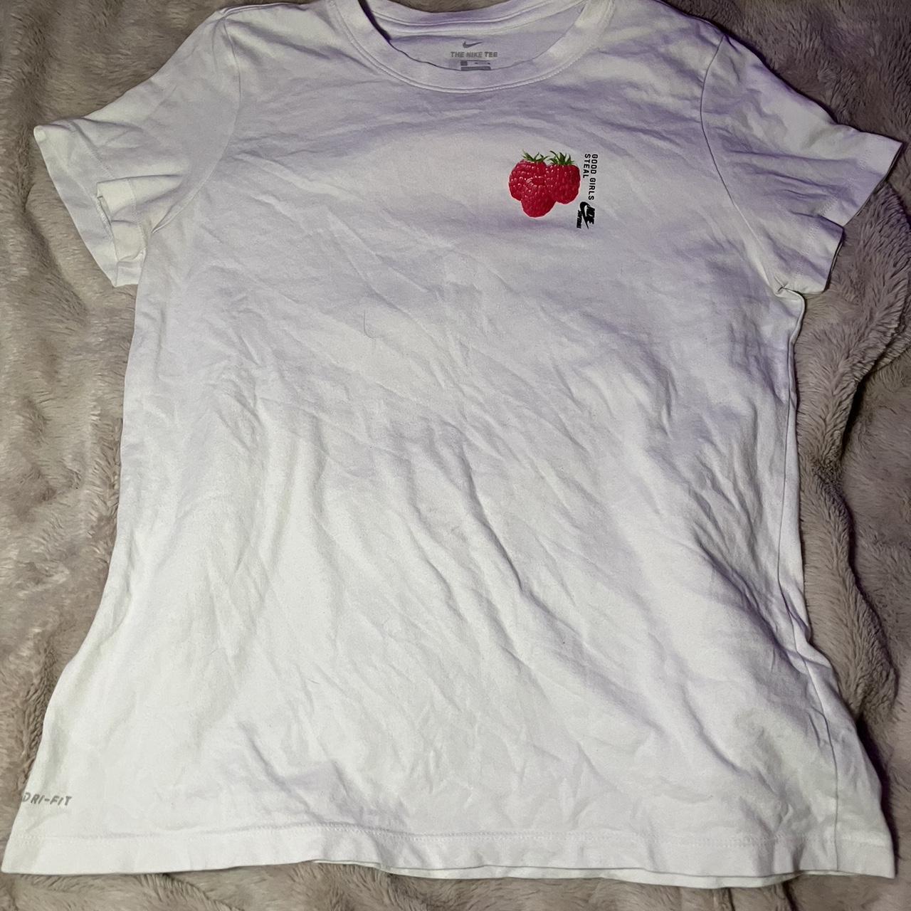 what is nike raspberry club