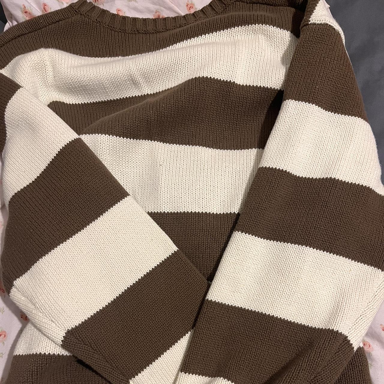 🎀🧸brandy Melville downtown girl y2k bella swan... Depop