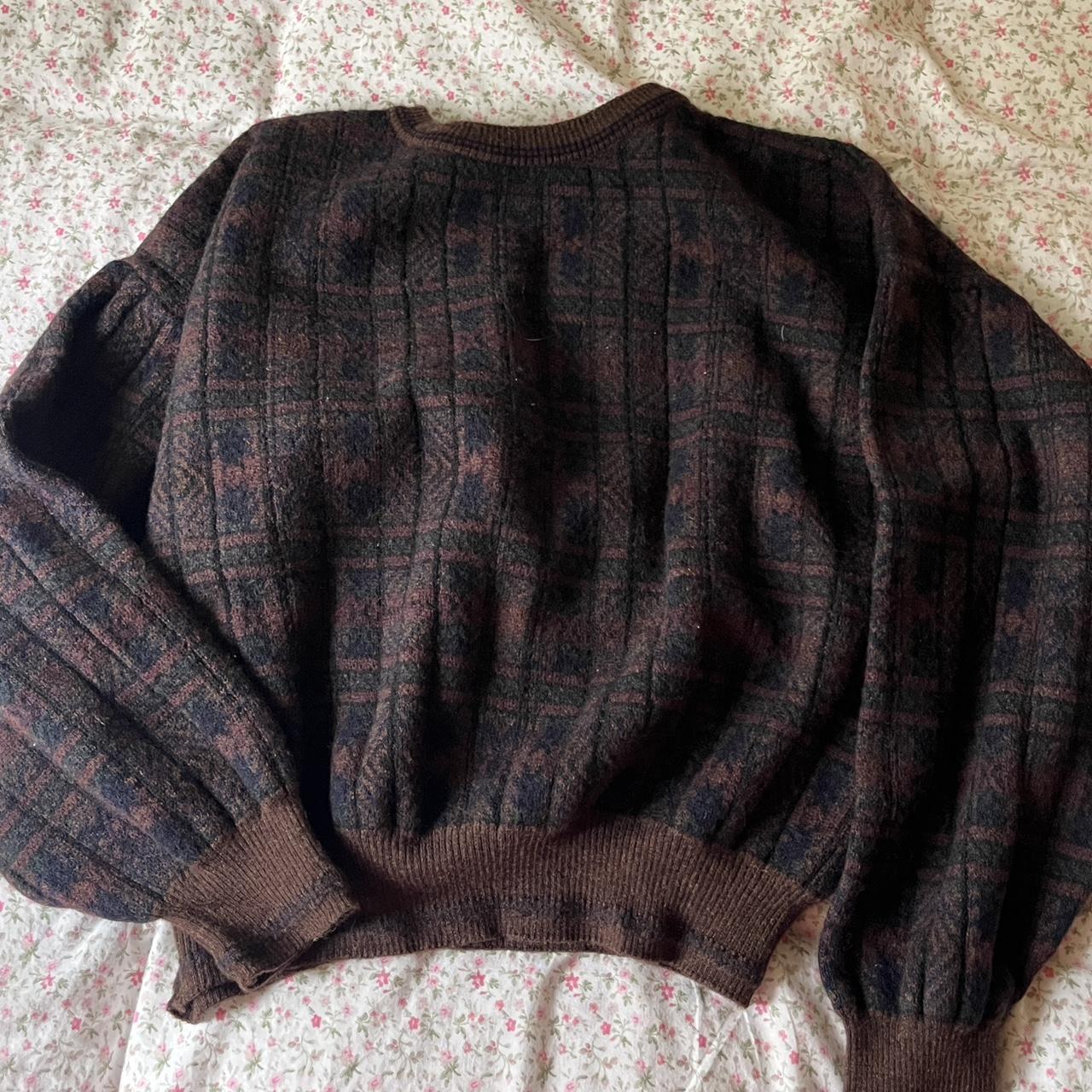 Vintage club room sweater, perfect for the fall and... - Depop