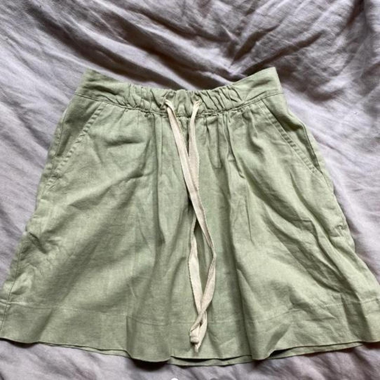 Glassons Women's Green Skirt Depop