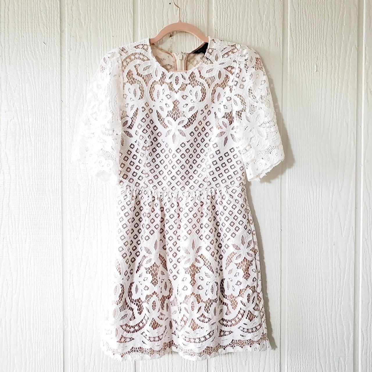 BCBGMAXAZRIA BCBGMAXAZRIA White Lace Mini Dress