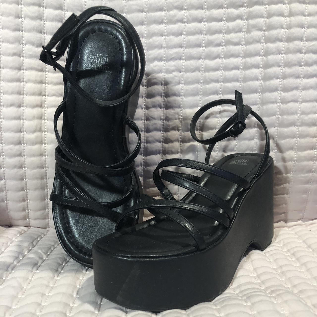 🖤🔗 WILD FABLE PLATFORM STRAPPY SANDALS 🔗🖤 Worn-once... - Depop