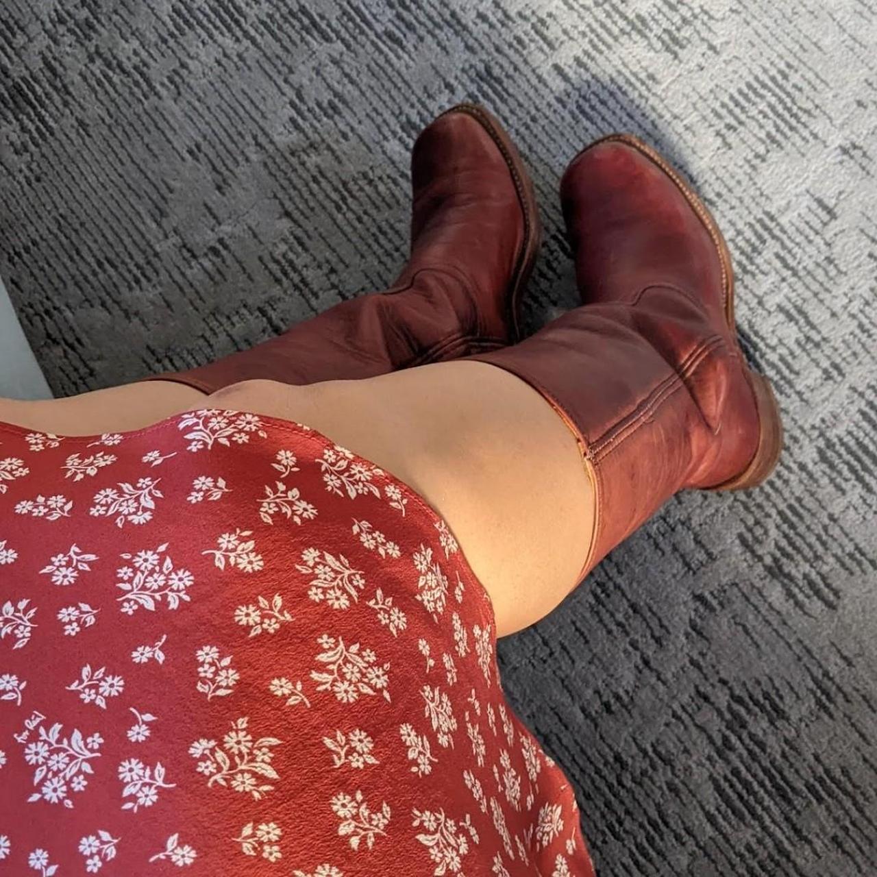 Frye Women's Red and Burgundy Boots (4)