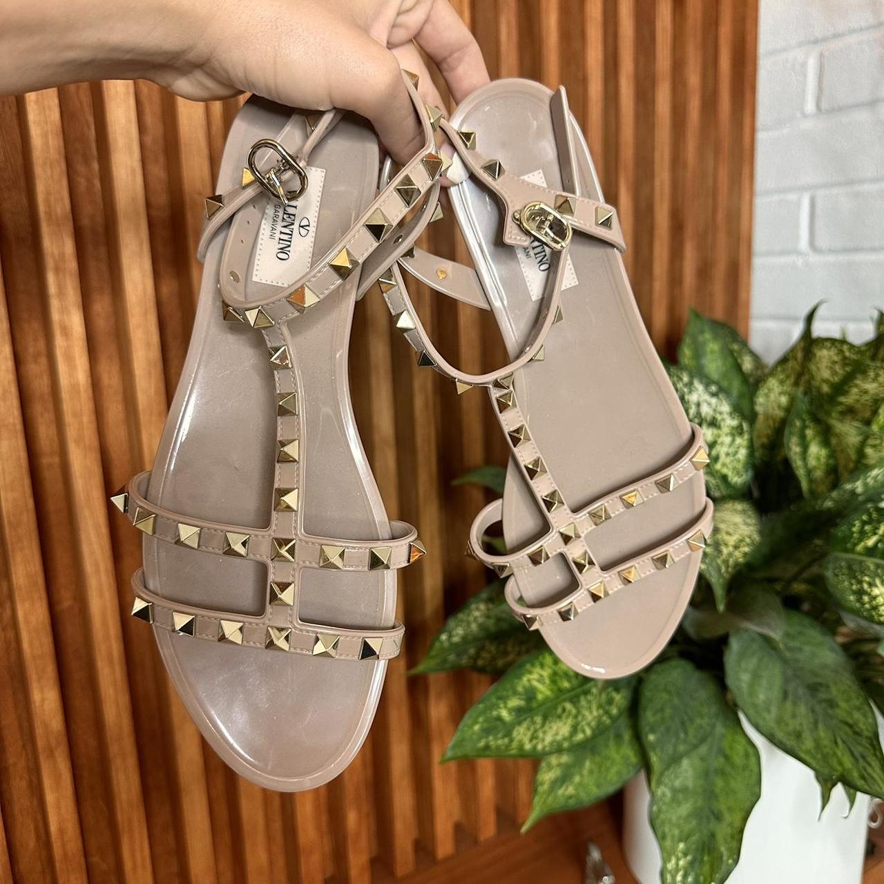 Valentino rockstud sale pvc jelly sandals