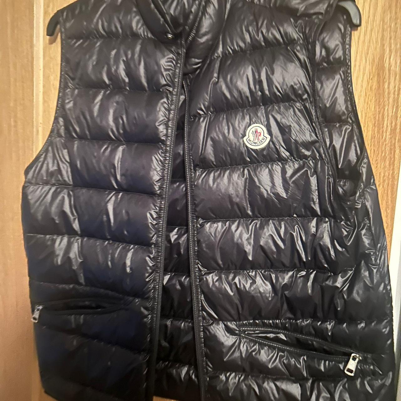 Moncler body warmer top mens