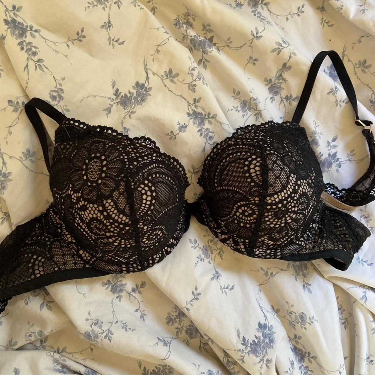 Aerie bra Size 34c Cute and never worn Message me... - Depop