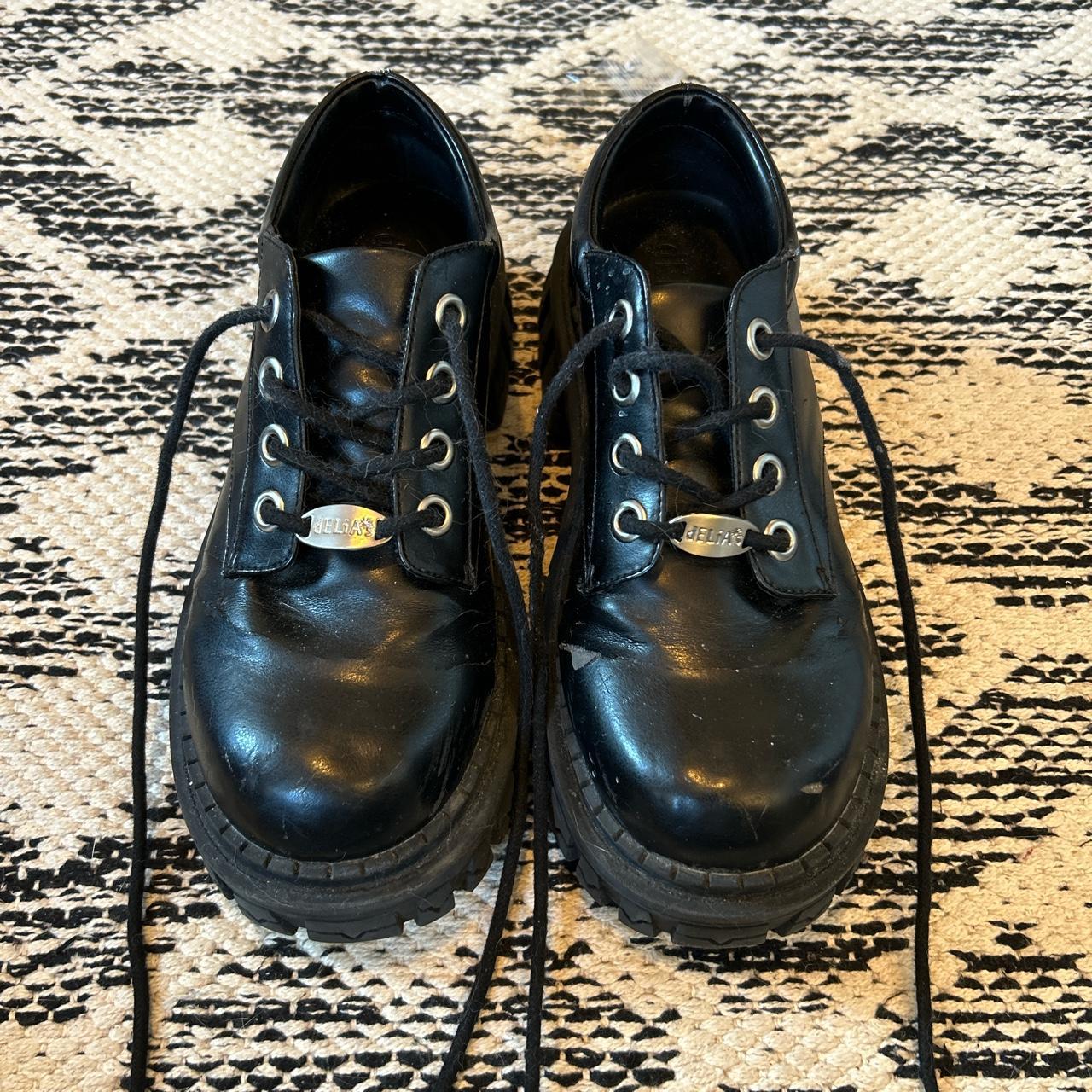 delia's oxford shoes