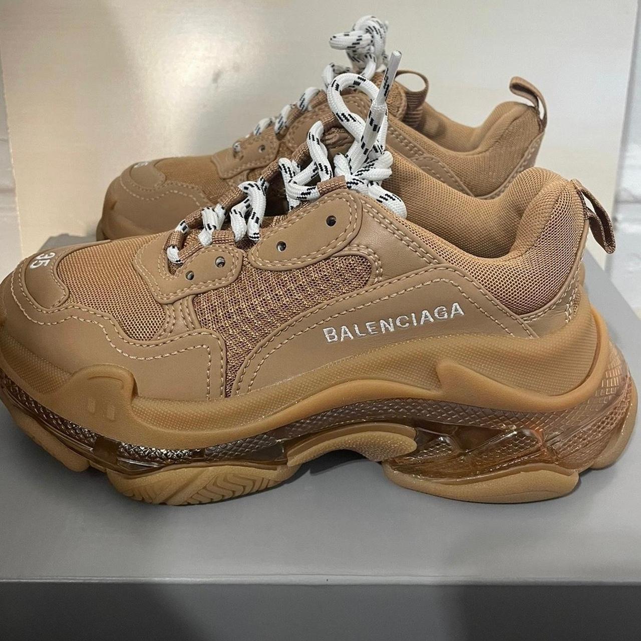 balenciaga triple s womens gold