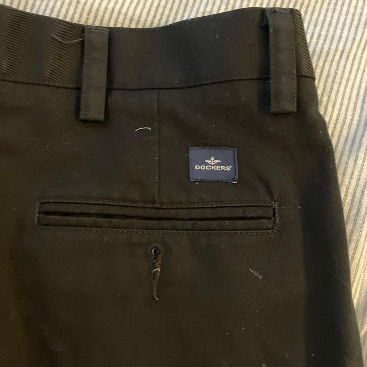 Dockers Women's Black and Navy Trousers (3)
