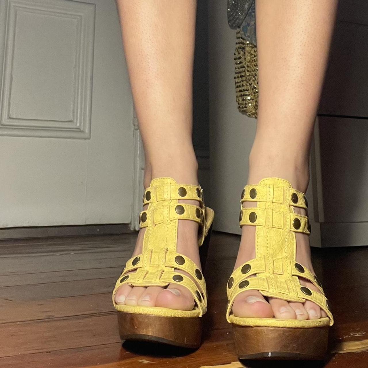 ted baker yellow sandals