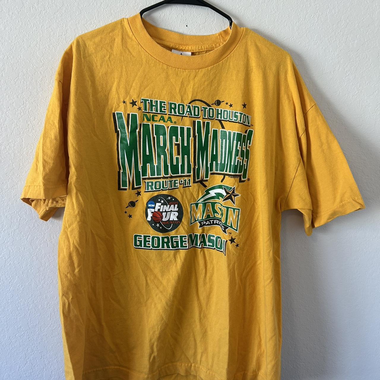 Vintage March madness tee shirt 2011 Size XL - Depop
