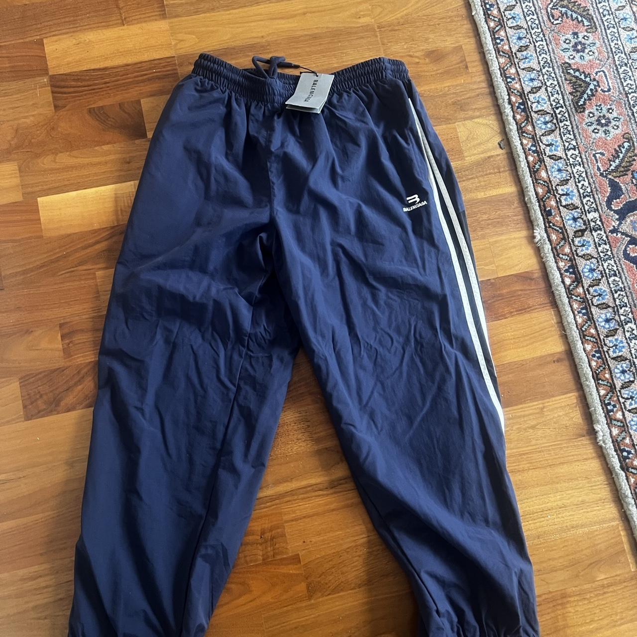balenciaga joggers mens