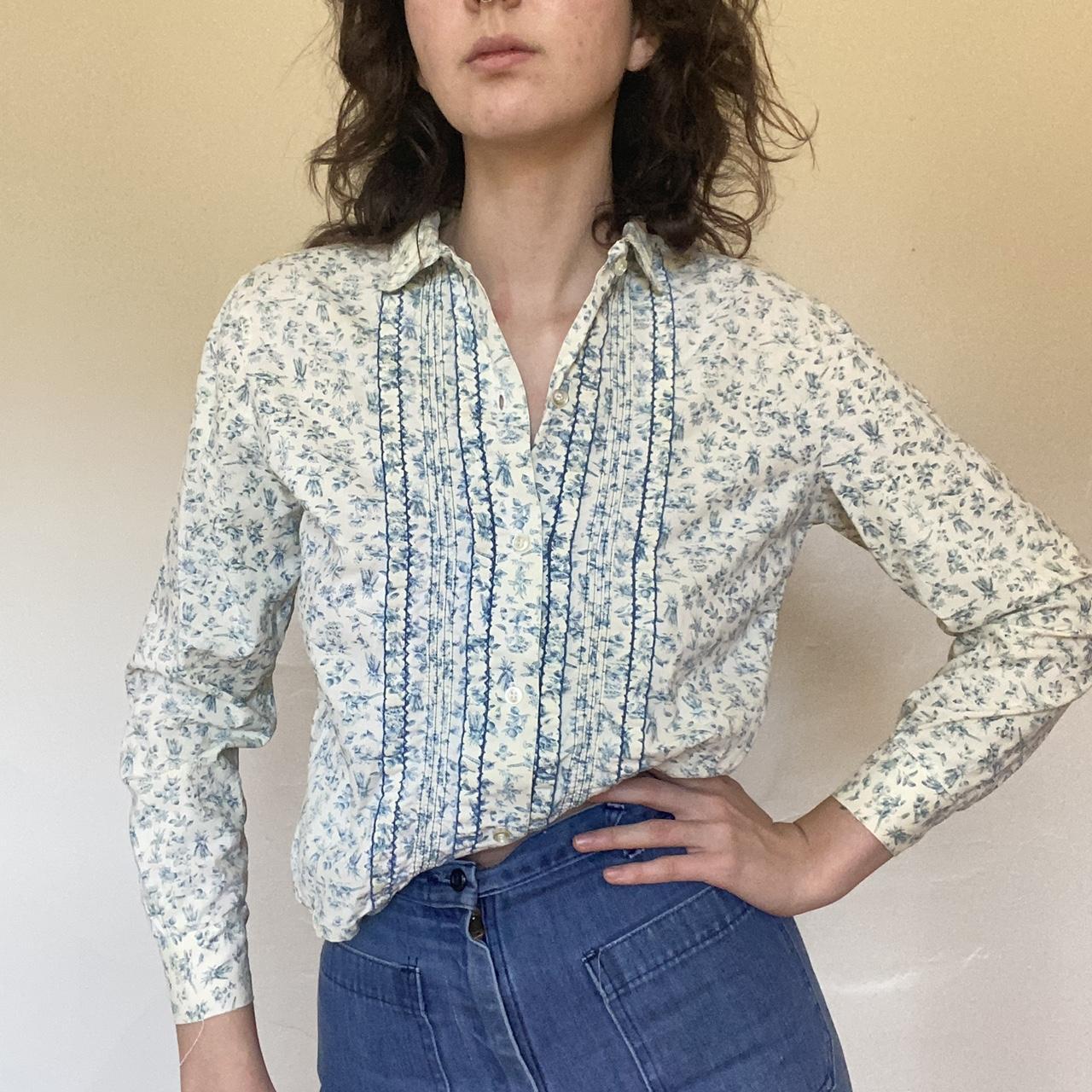 60s french toile printed blouse, no flaws womens... - Depop