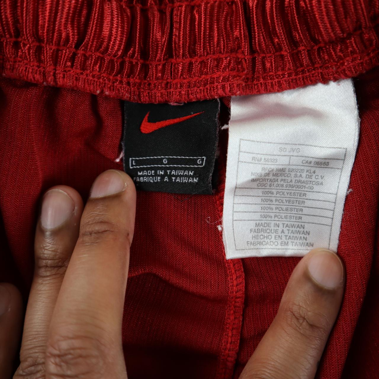 Y2K Nike Basketball Shorts SIZE L CONDITION 7/10... Depop