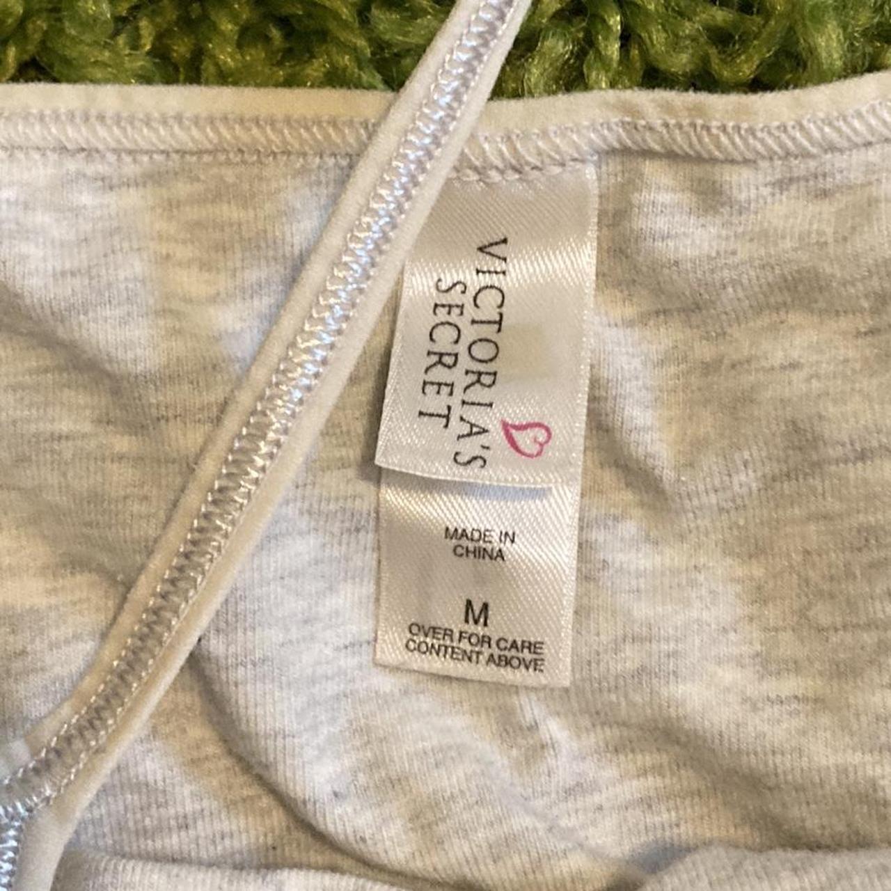 item listed by clarawestbrooke