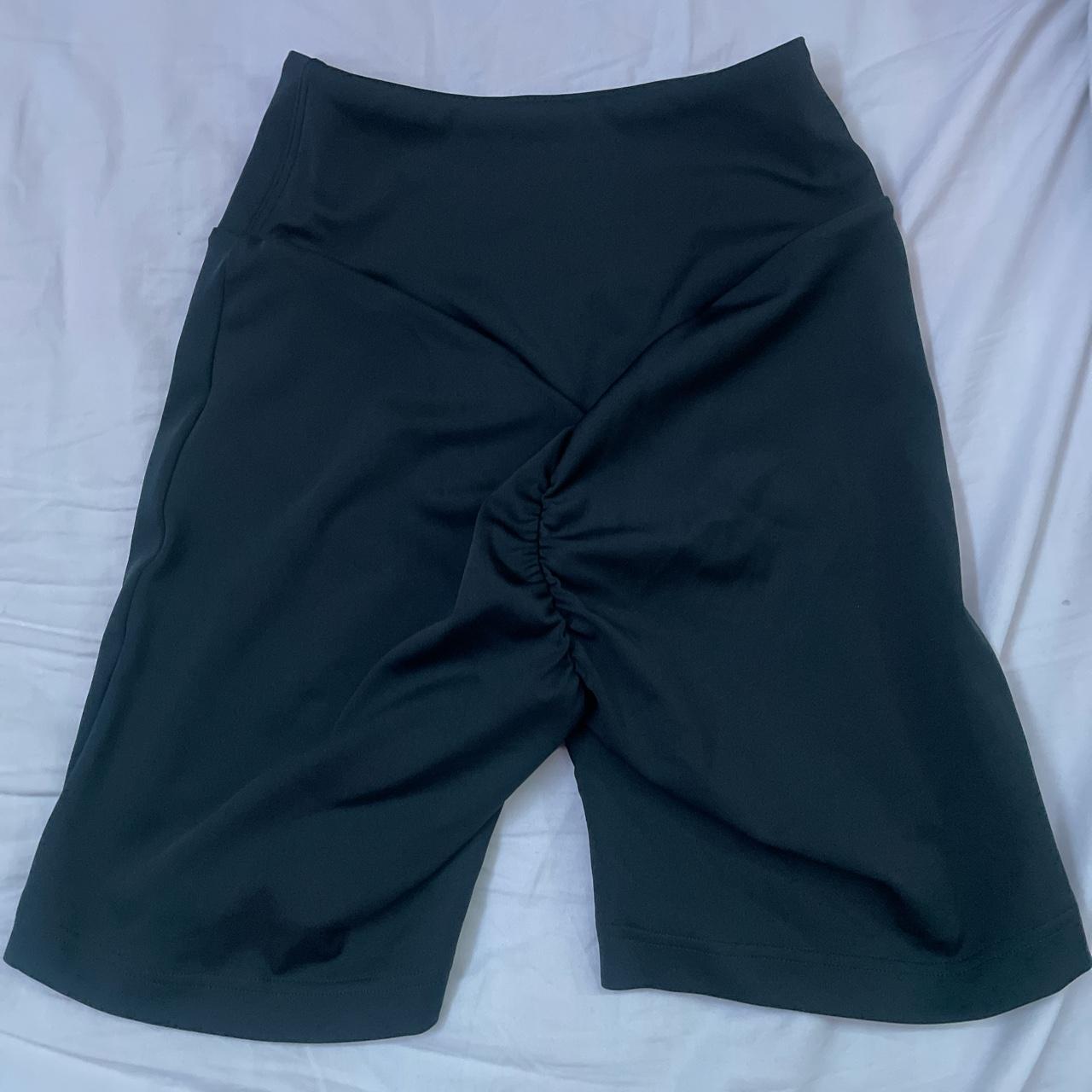 Gymshark Shorts Size Small Worn very few times. No - Depop