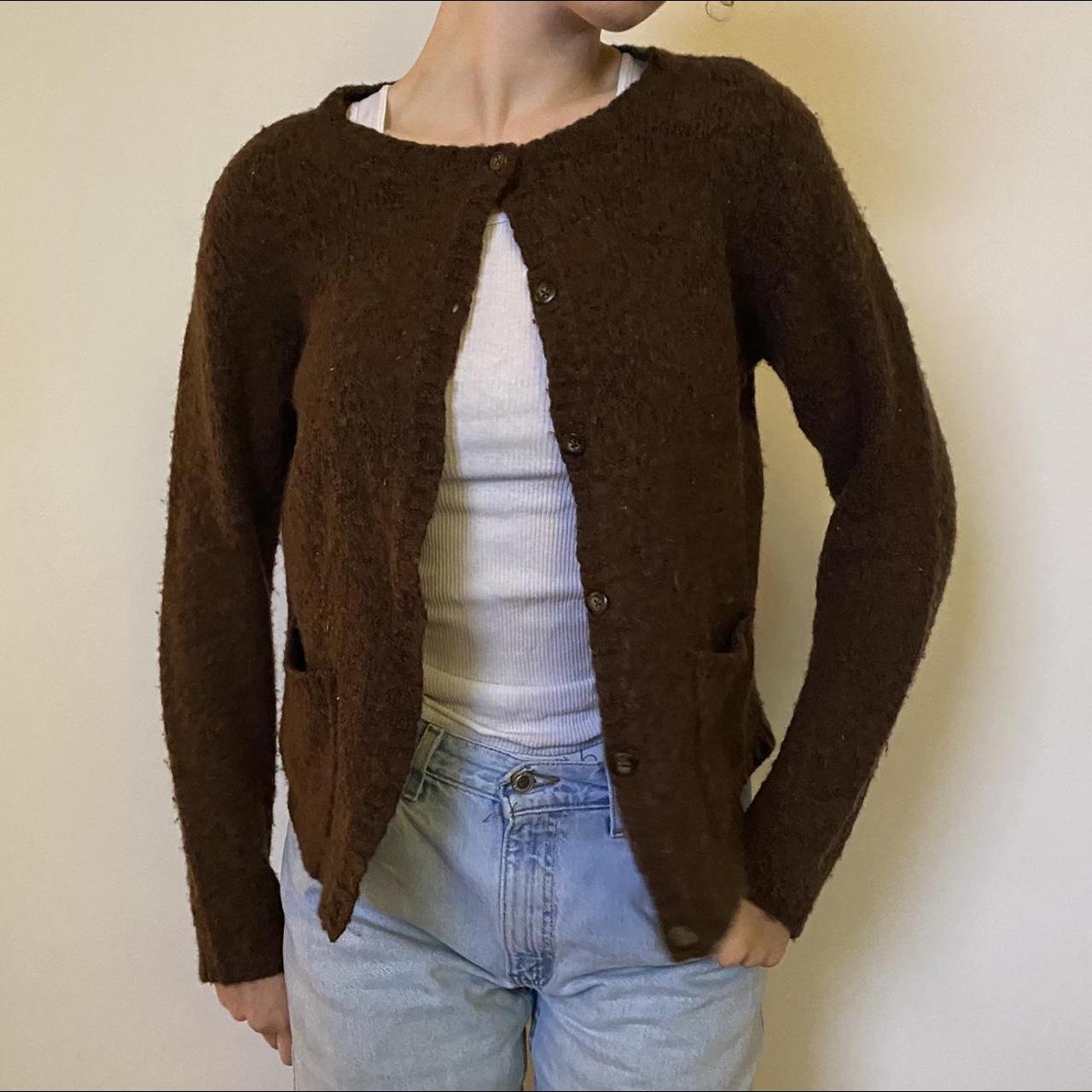 brown wool cardigan 💐 Labeled a women’s Xl model... Depop
