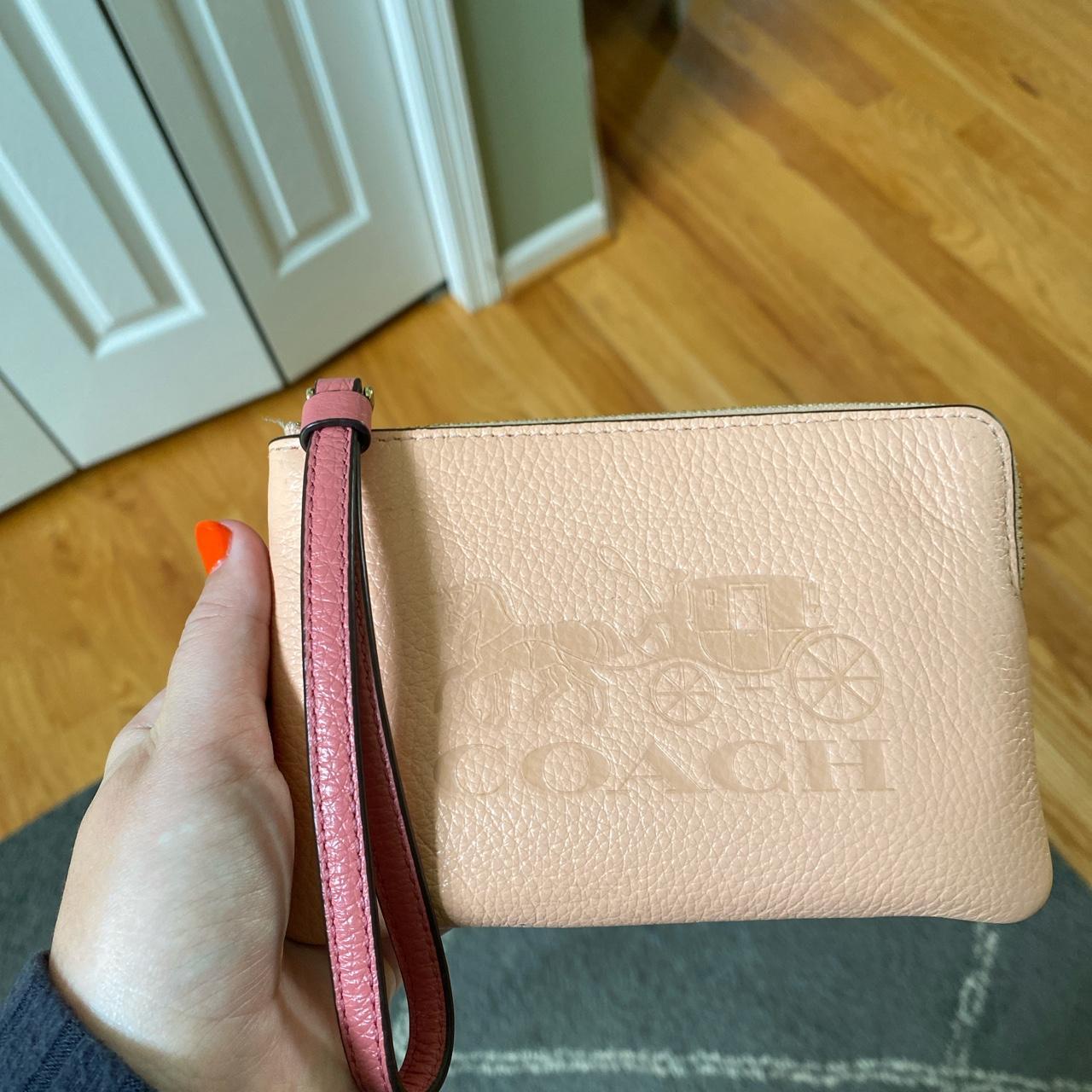 Women S Pink Wallet Purses Depop   P0 