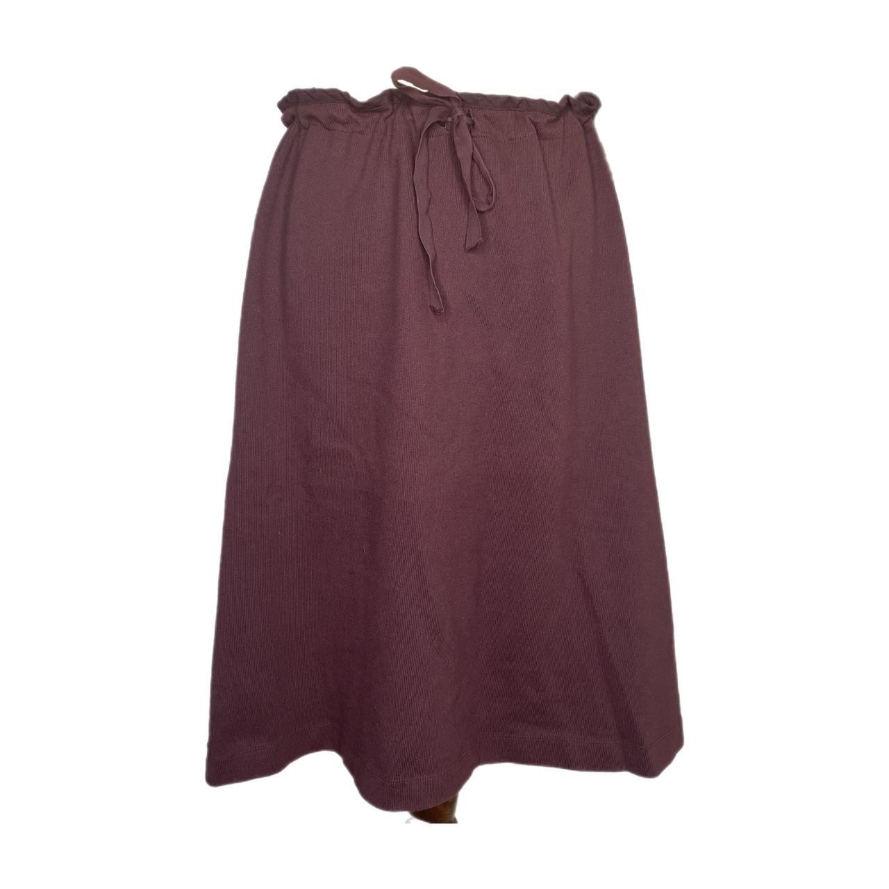 Miu Miu Maroon Midi skirt with a sinch waist Size:... - Depop