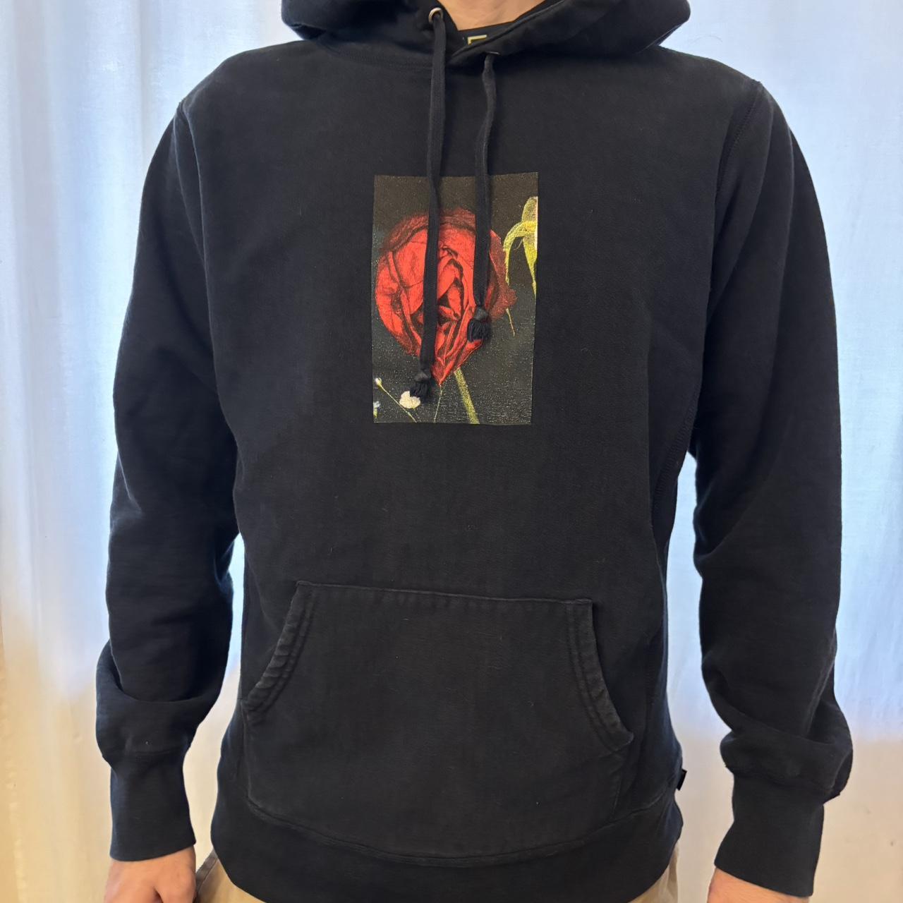 Supreme araki rose hoodie online