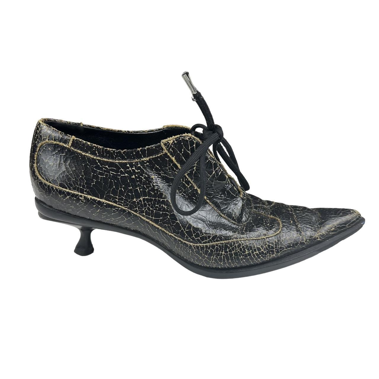 Miu Miu fw 2001 cracked leather pointed heels EU38 | Depop