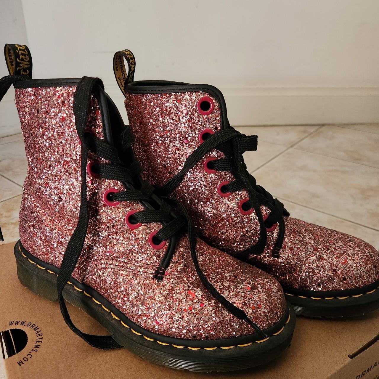 Dr hot sale martens farrah