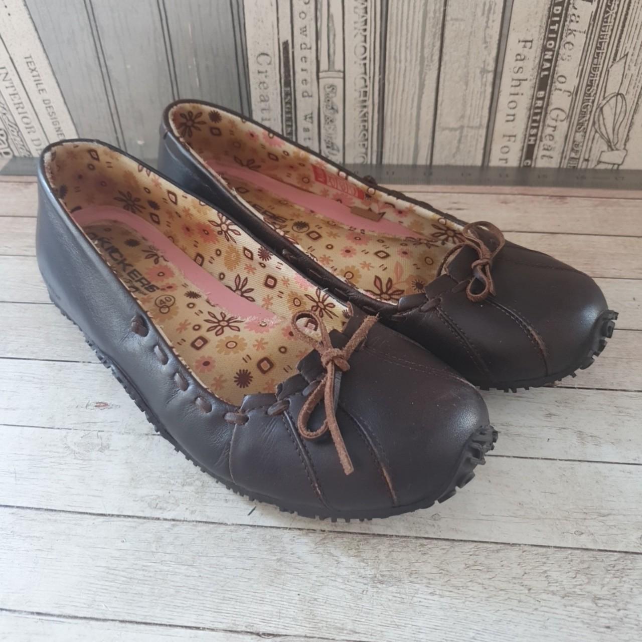 Kickers Flat Shoes Brown Size 7 - Depop