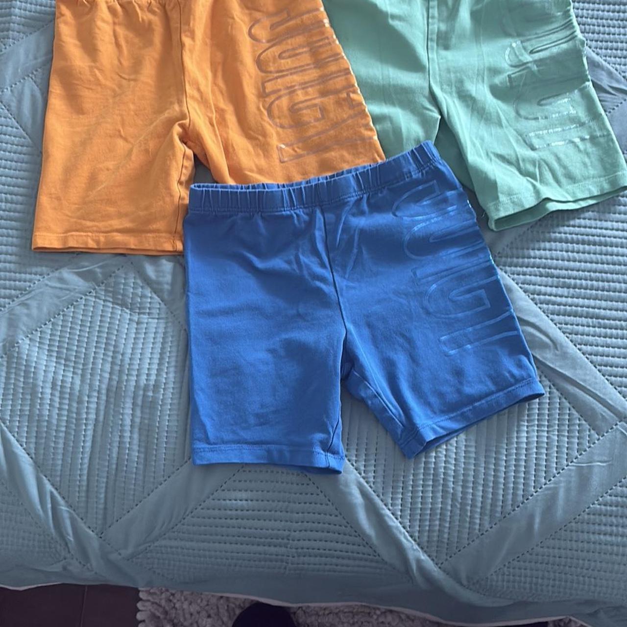 item listed by mycloset_3