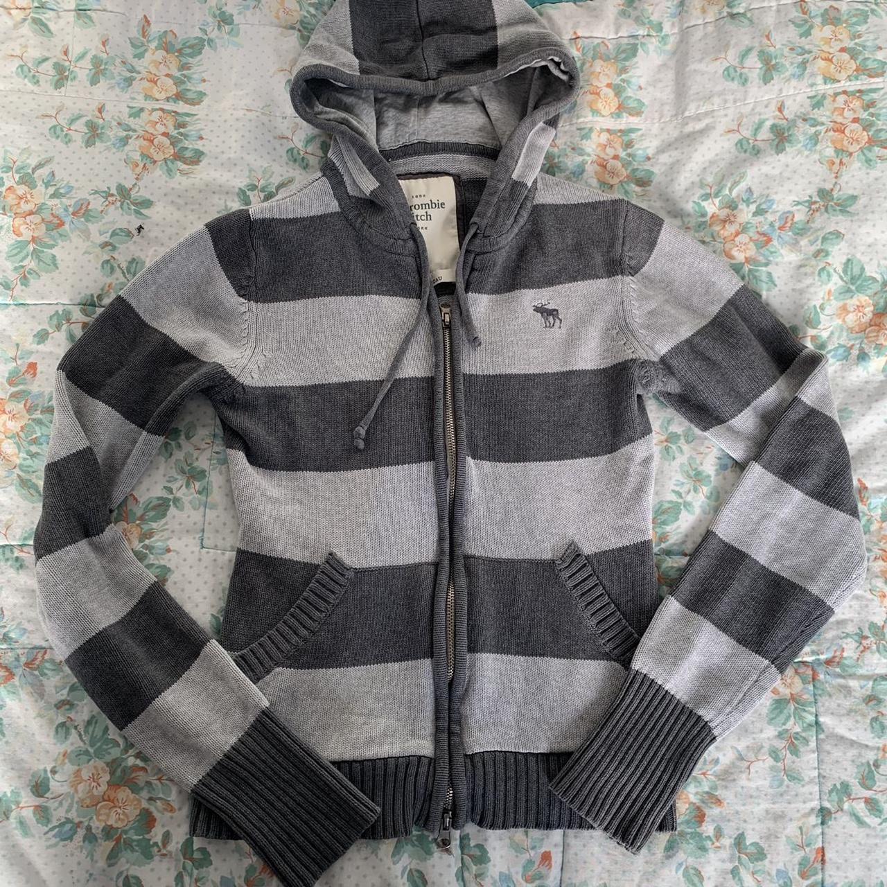 Abercrombie & Fitch Women's Grey Hoodie | Depop