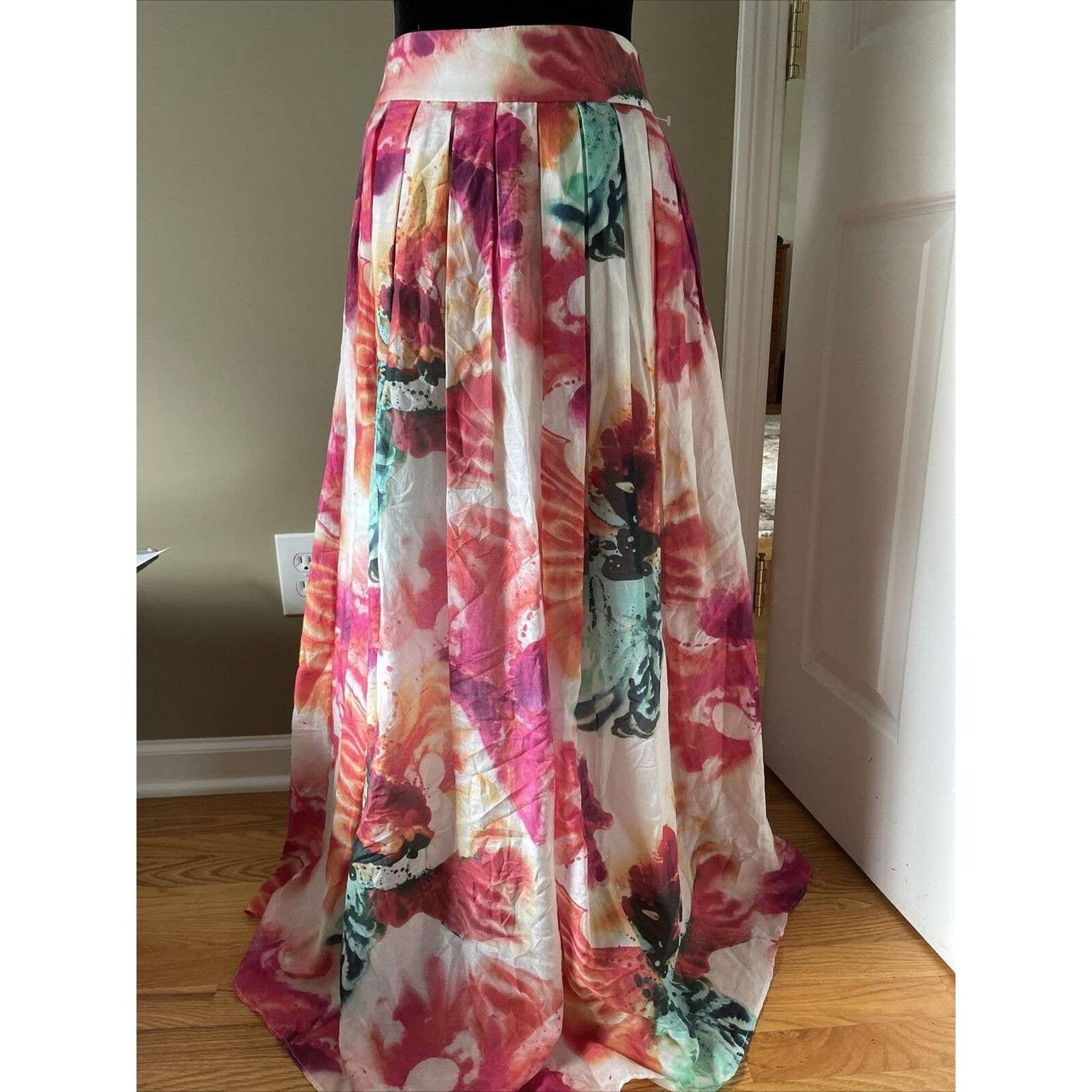 Alice And Olivia maxi skirt Sunset Blur floral print... - Depop