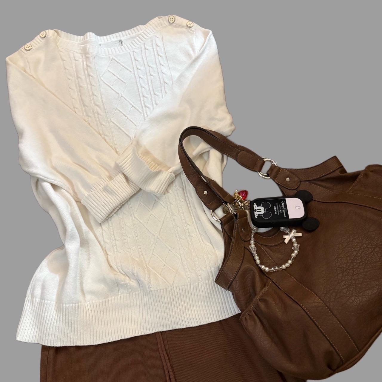 item listed by bellaarosee45