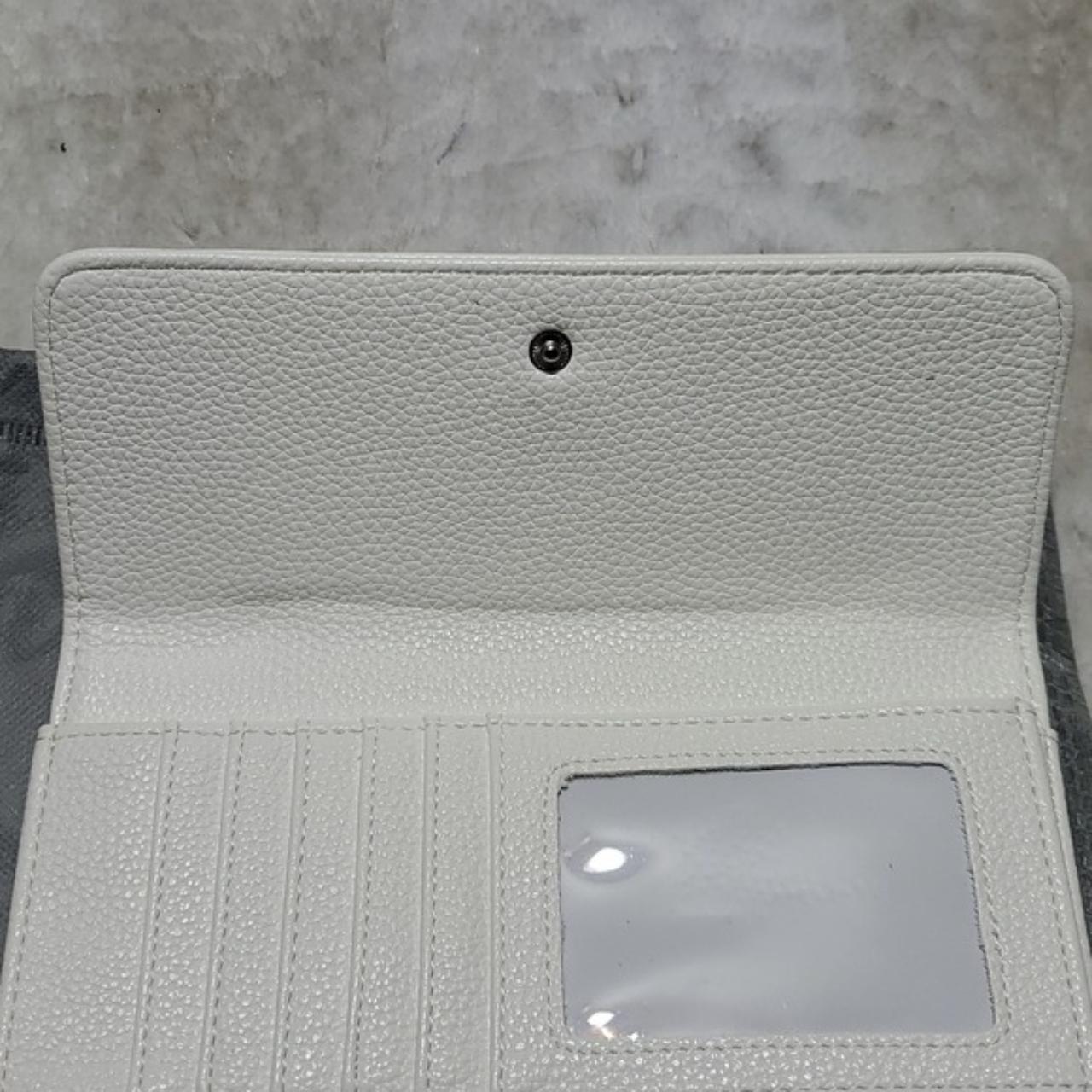 NWT Jessica Moore Exquisite Collection White Wallet – Stylized Thrift  Boutique