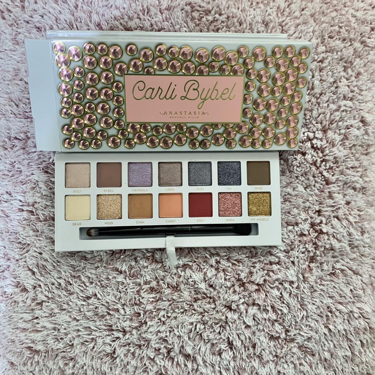 BNIB Anastasia Beverly Hills Carli Bybel eyeshadow... - Depop