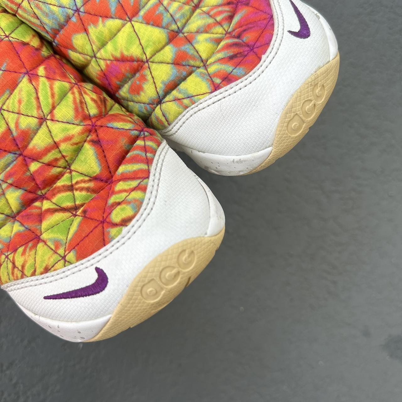 acg moc 3.0 tie dye on feet