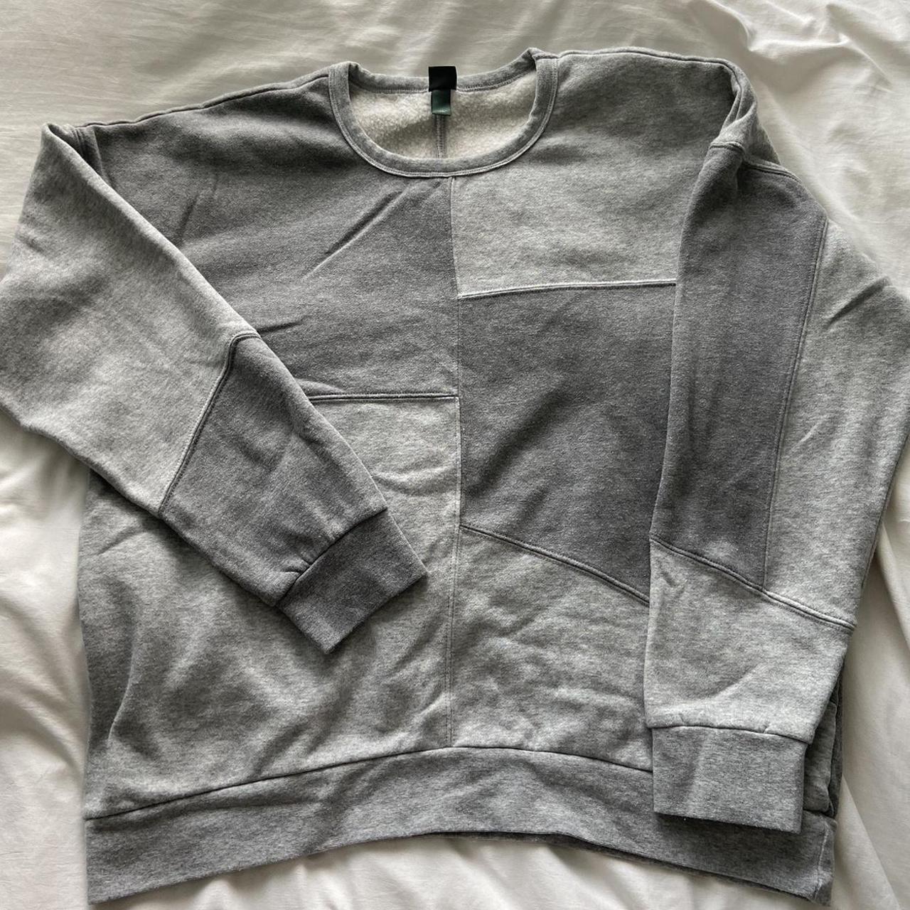 Wild Fable — Color Block Crewneck 🌚 Women’s Size... - Depop