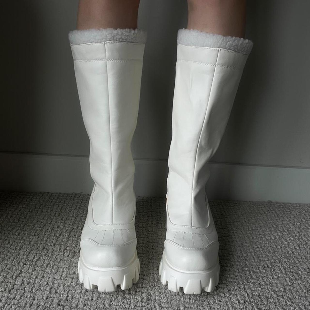 EGO Women's White Boots (3)