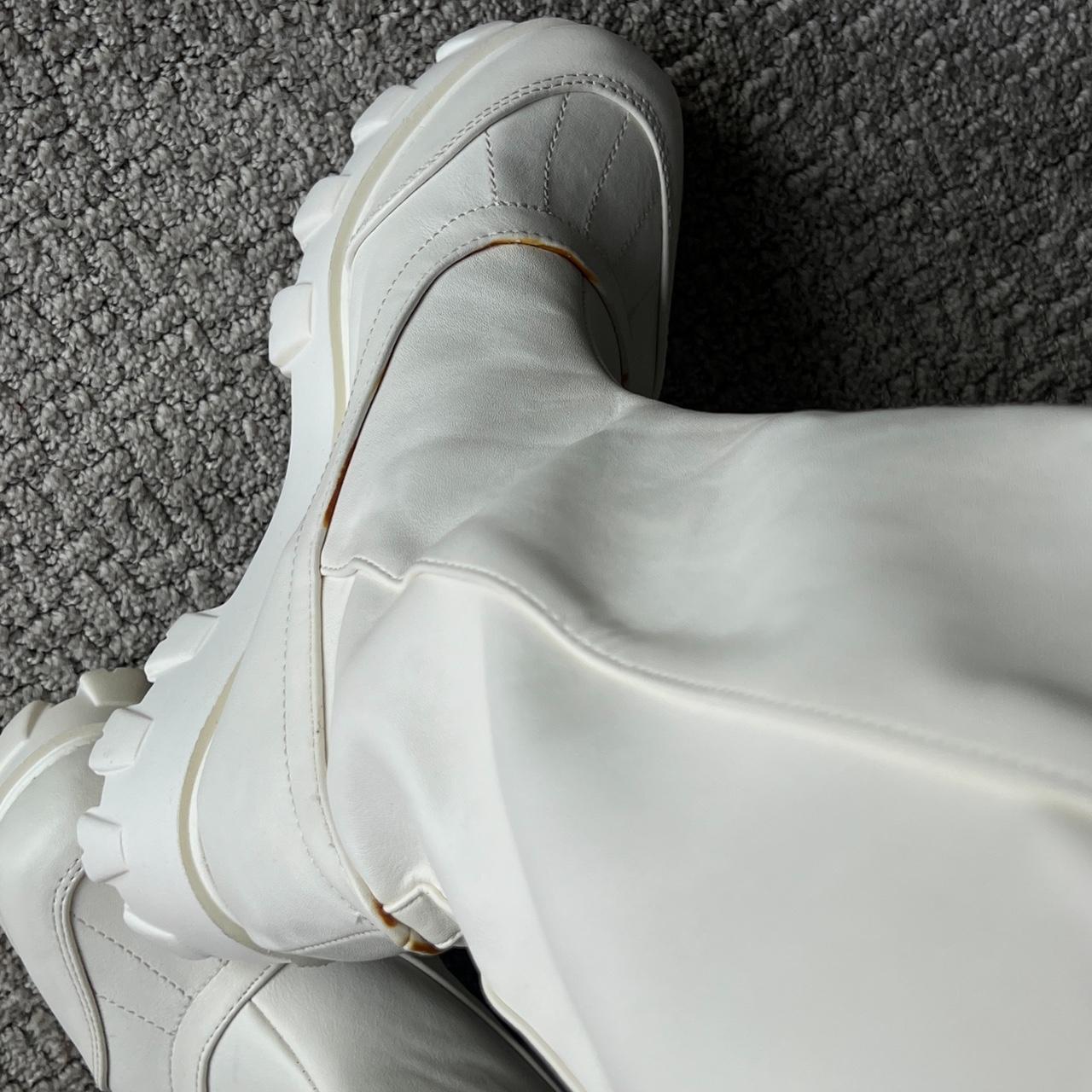 EGO Women's White Boots (4)