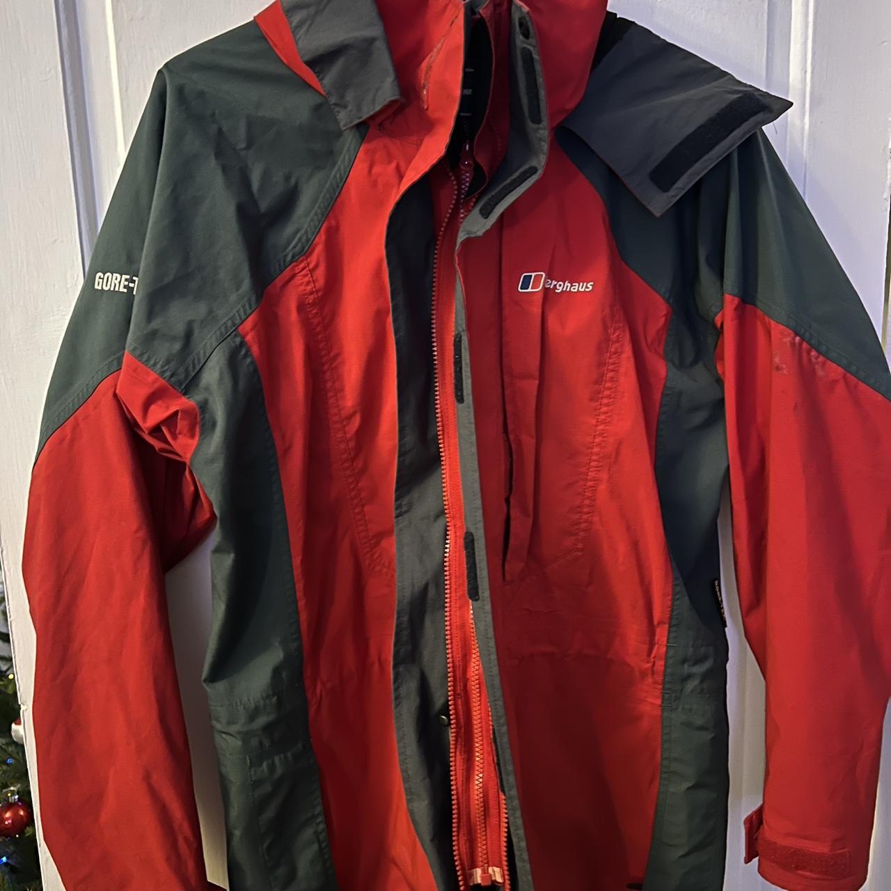 90's Sprayway P59 Goretex Red Waterproof Windbreaker | Depop