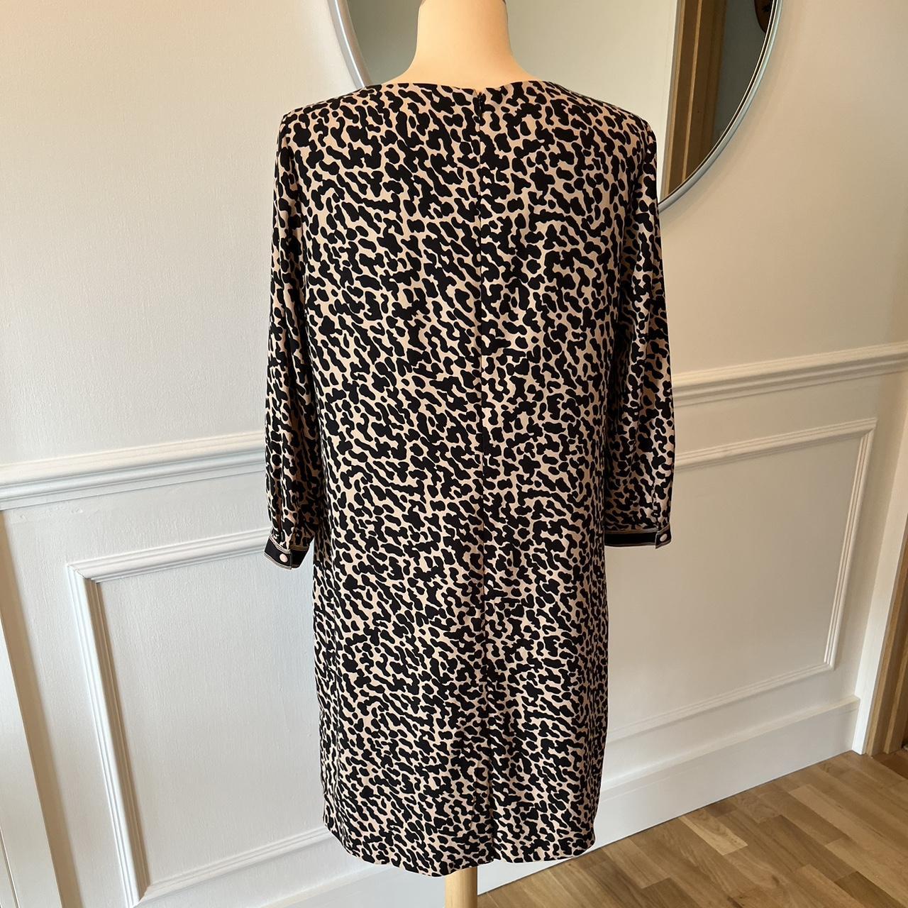 Jaeger Leopard print dress with black trim Depop