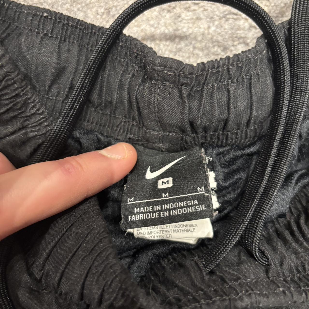 womens black nike running shorts